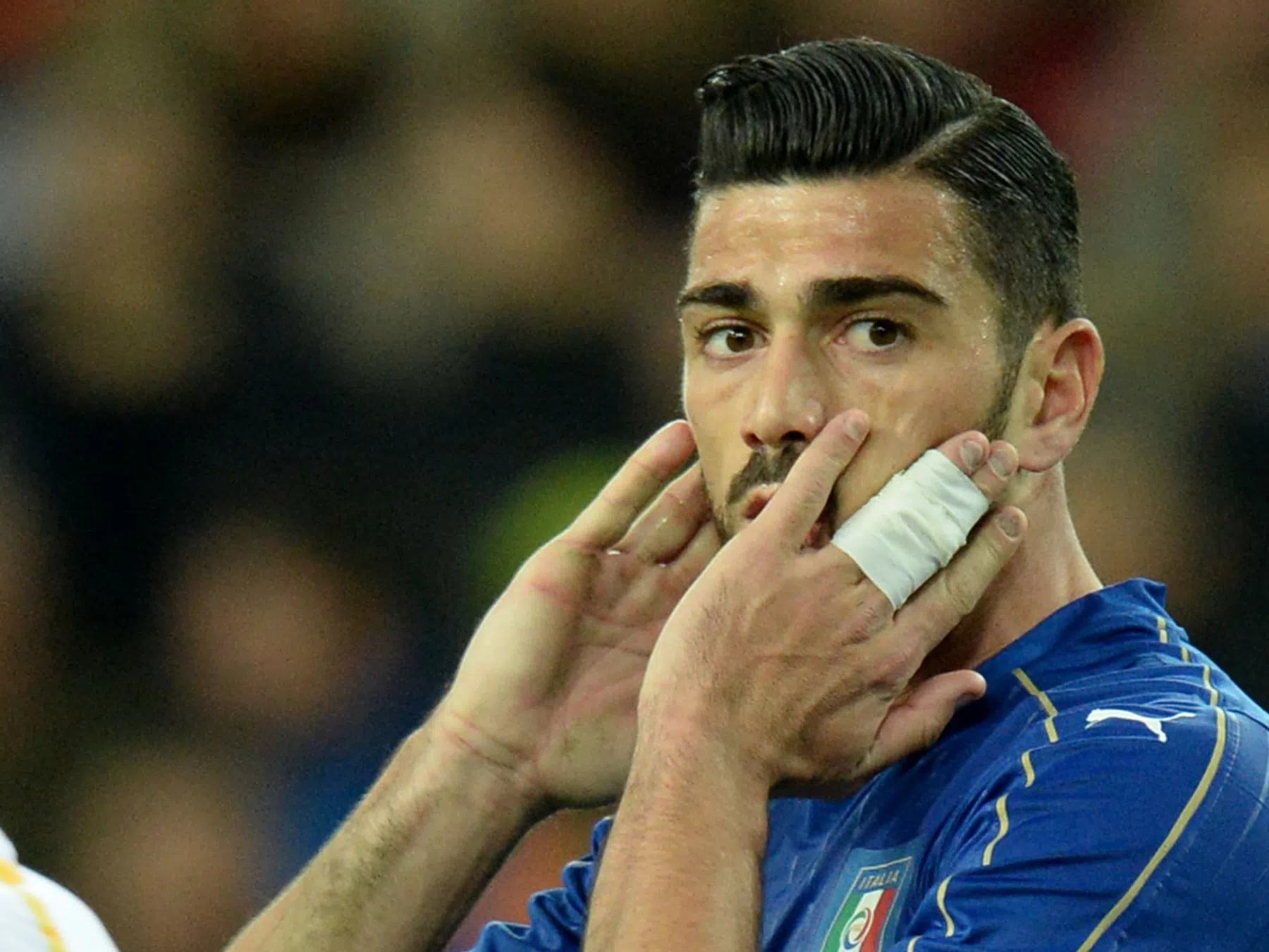 Italië in 90 seconden: het hoofd van Pellè moet het doen