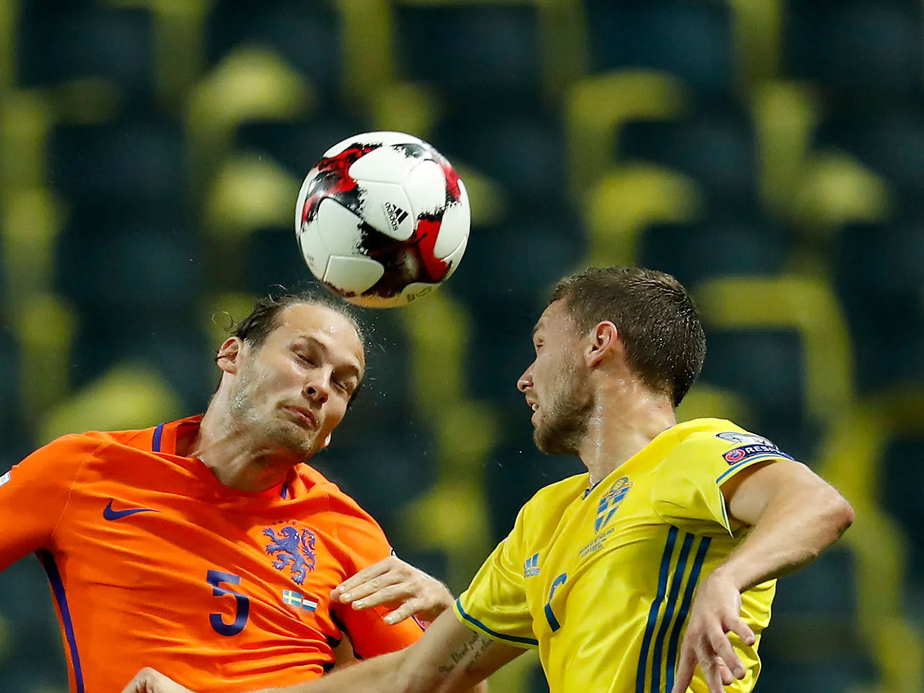 'Er is nu geen enkele aanleiding om Blind weg te sturen'