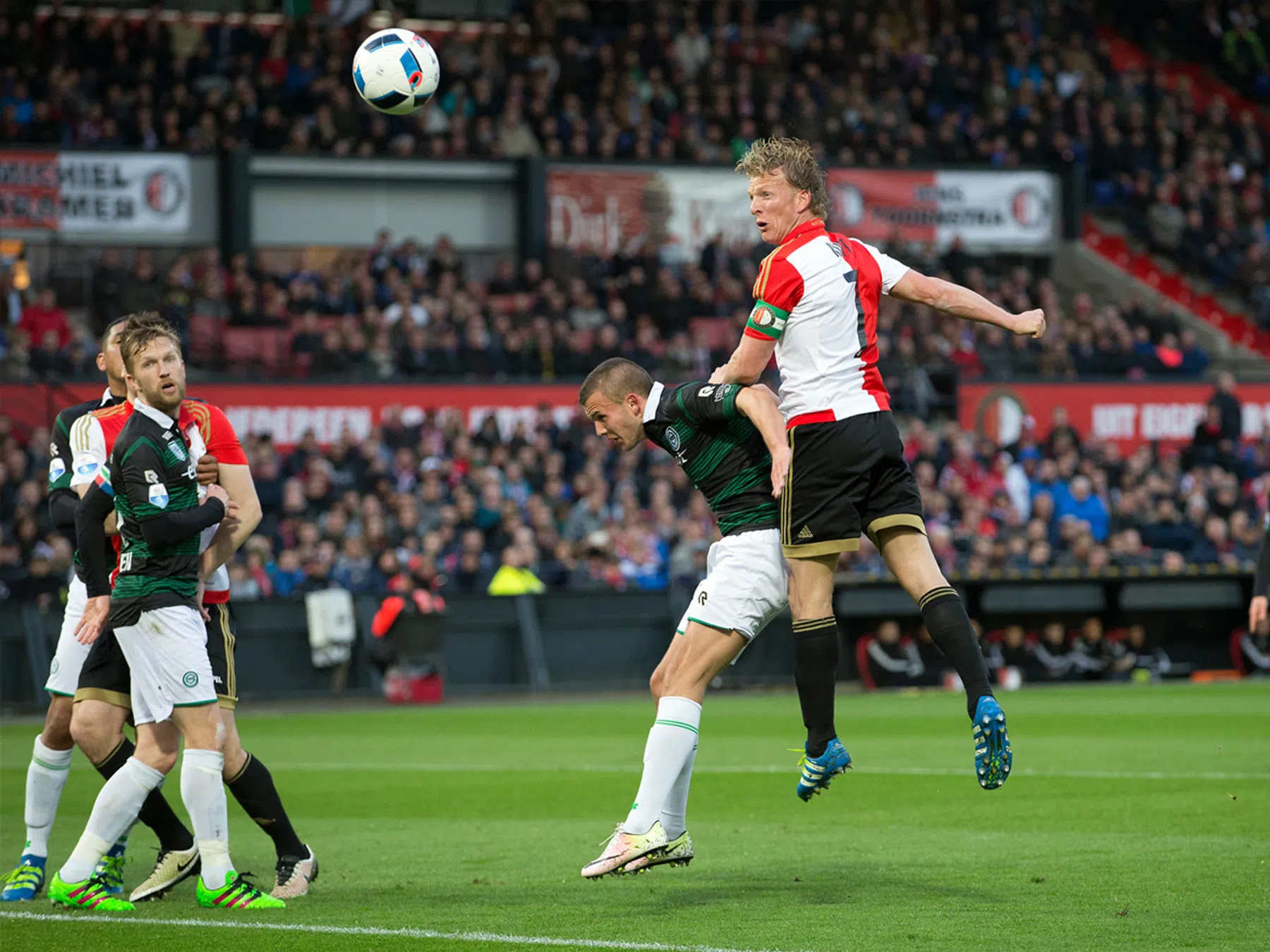 Feyenoord  - FC Groningen: Kuip spookhuis voor tegenstanders