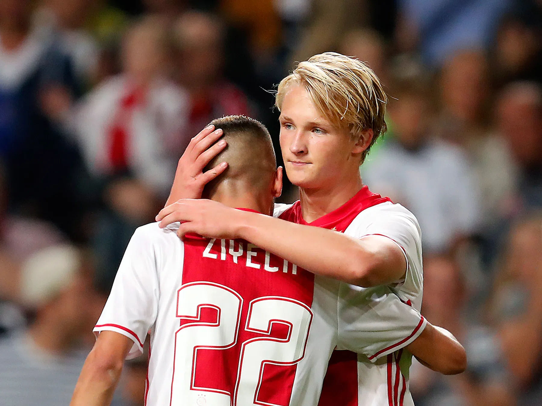 Stormachtige ontwikkeling Dolberg beloond met Johan Cruijff Prijs
