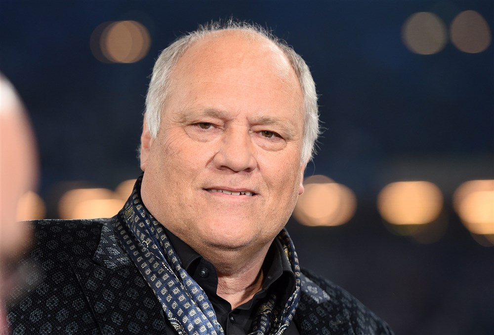 De visie van Martin Jol: 'Als jonge speler ben je in Nederland de pineut'