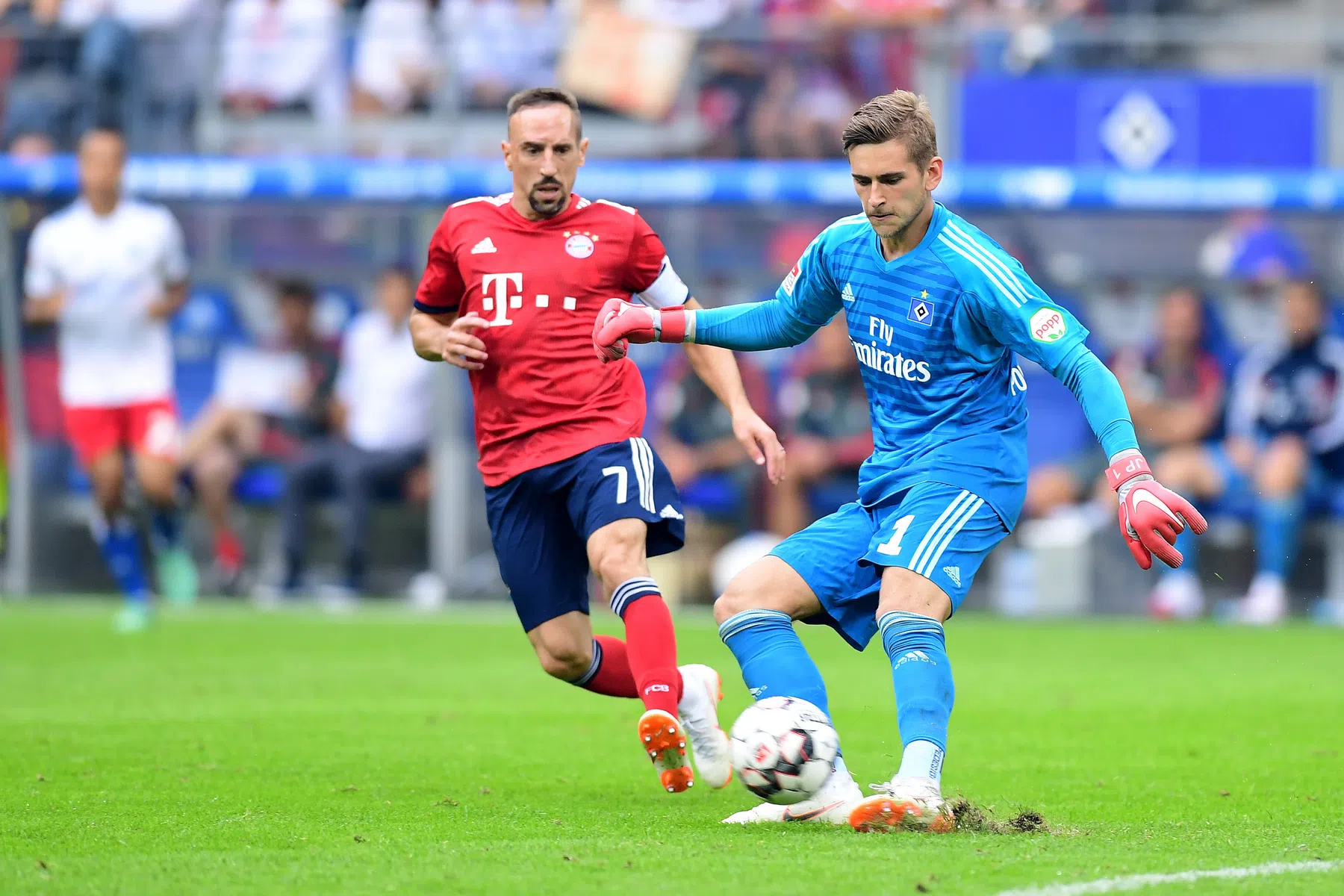 Deze revolutionaire keeper verstuurt de meeste passes in de Tweede Bundesliga