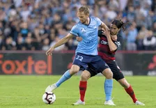 Thumbnail for article: Siem de Jong ziet nog steeds een rol voor zichzelf bij Ajax