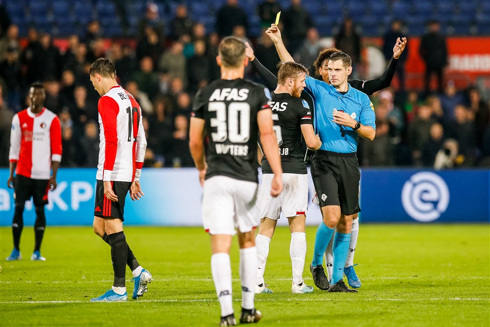 KNVB erkent: 'Kamphuis en Makkelie zaten fout in zaak-Berghuis'