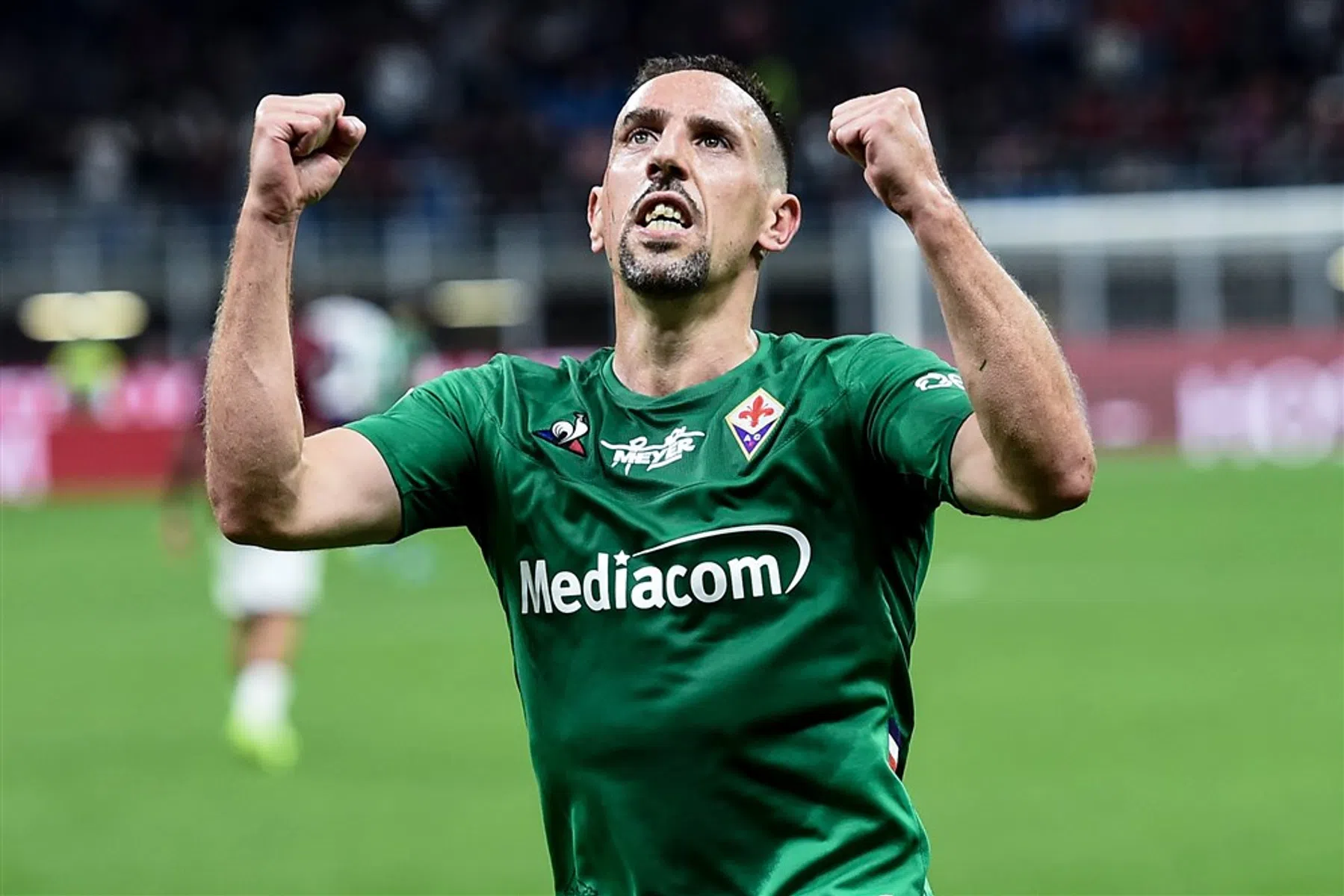 Exceptionele Ribéry krijgt in San Siro staande ovatie van AC Milan-fans