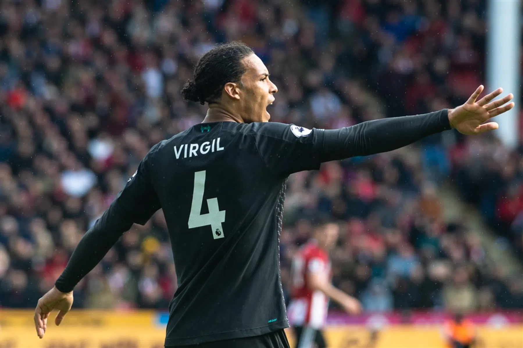 Van Dijk rekent zich met oog op loodzware maand niet rijk