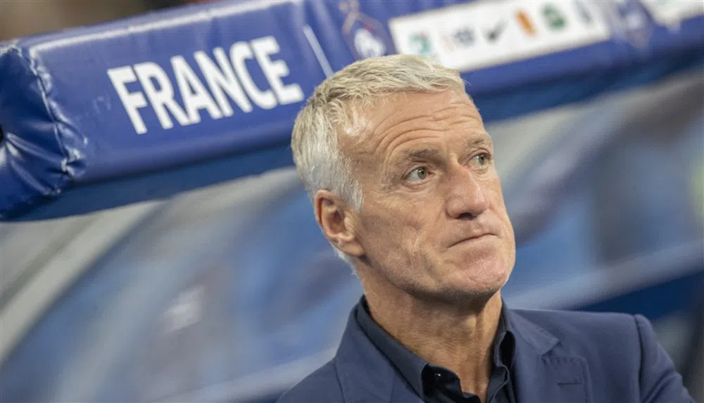 Deschamps grapt over belletje met Lampard: 'Fijn als je Giroud eens opstelt'
