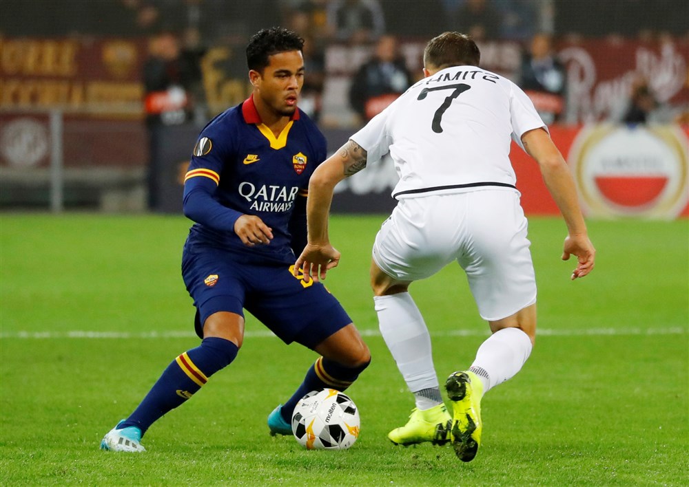 Kluivert ziet wonderlijke én prachtige goal, puntje voor Bruma en Weghorst