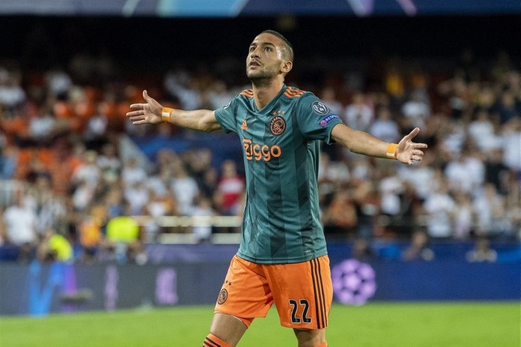 Ziyech valt niet in de prijzen met wereldgoal