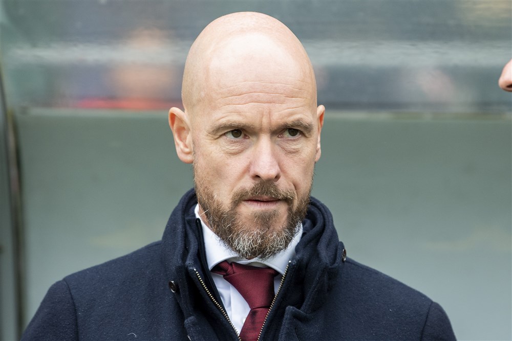 Ten Hag trapt ondanks formidabel herfstrapport op de rem