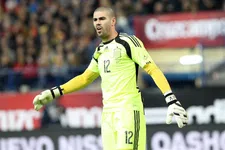Thumbnail for article: Barcelona zet 'heethoofd' Valdés per direct op straat