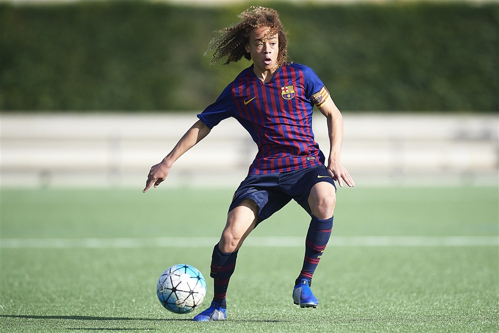 Belangrijke rol Xavi Simons bij ontsnapping Oranje Onder-17