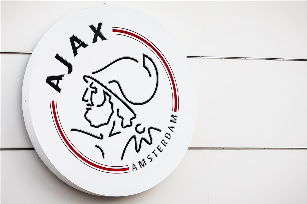 Santos wil Ajax keihard aanpakken en mikt op transferverbod