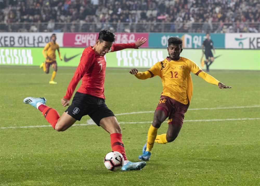 Onwerkelijke Koreaanse derby: geen uitfans, geen toeristen, geen beelden, geen goals
