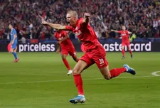 Thumbnail for article: Doelpuntenmachine Haaland (19) schrijft Champions League-historie