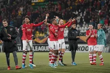 Thumbnail for article: AZ tankt vertrouwen richting PSV-uit: 'Astana verloor maar met 1-0 van United'