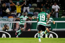 Thumbnail for article: Sporting blijft dankzij lucky goal in spoor PSV