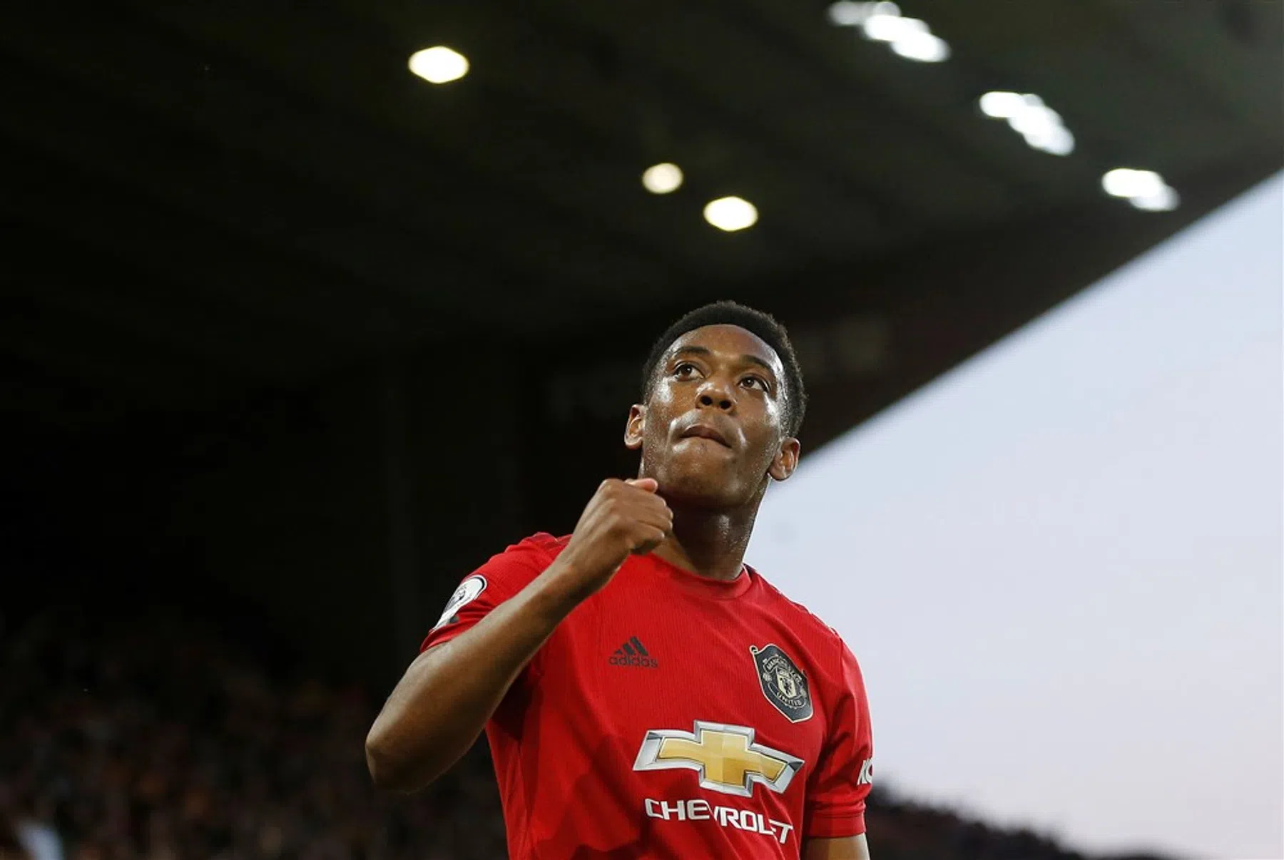 Teruggekeerde Martial meteen belangrijk voor United in Servië