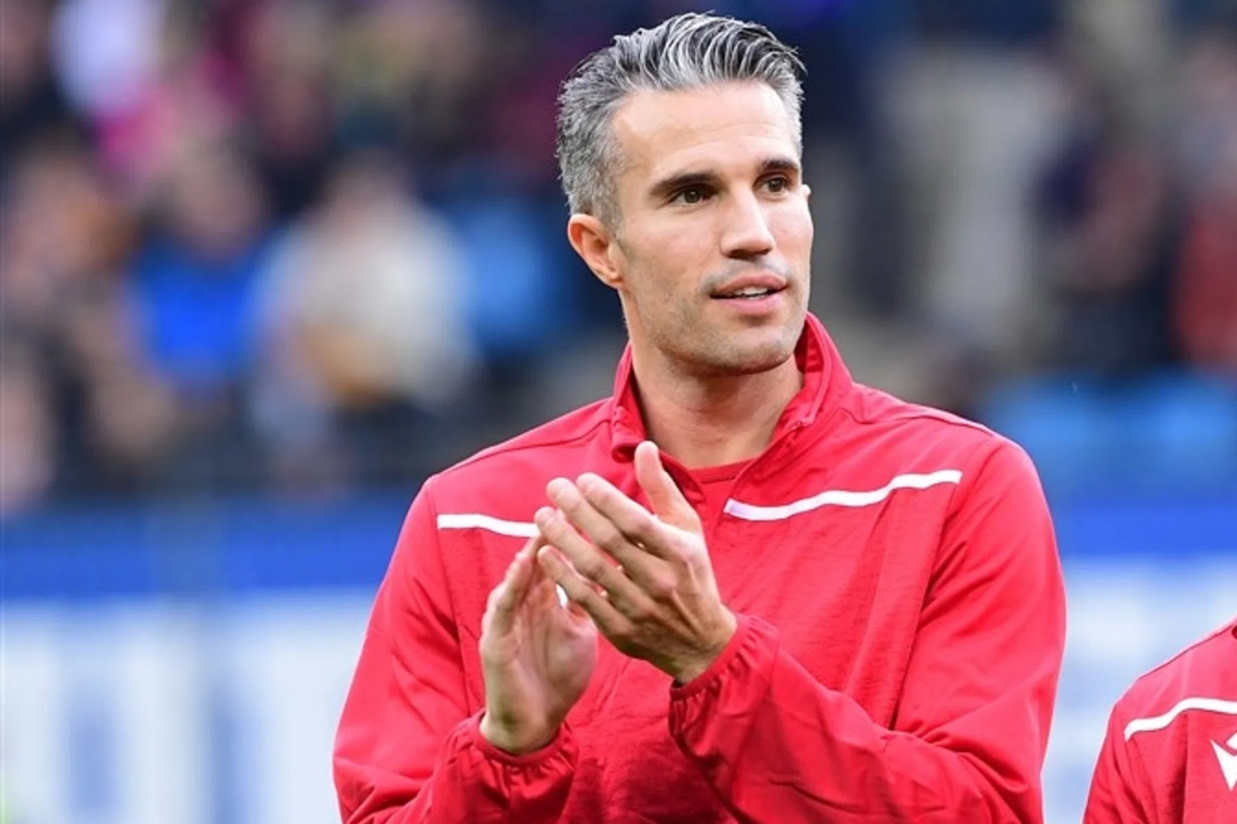 Van Persie steunt afgekraakte mega-aankoop: 'Dit is zijn dag, zijn moment'