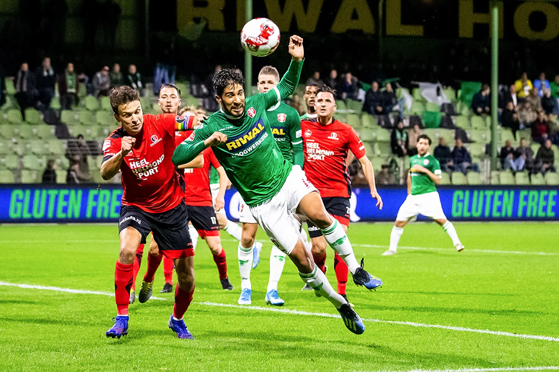 De troosteloze ambiance in de kelder van de Keuken Kampioen Divisie