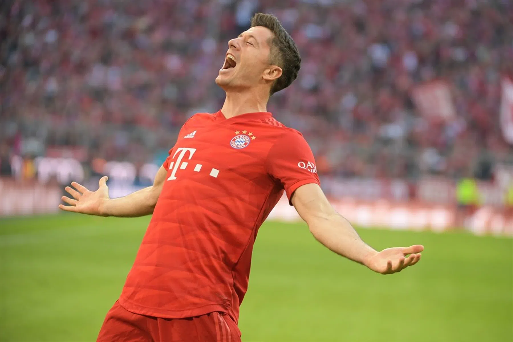 Lewandowski na recordstart op koers om het onmogelijke te presteren
