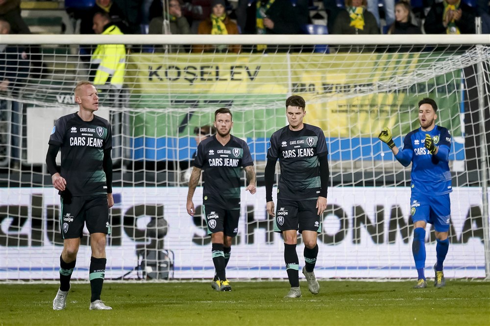 Beugelsdijk walgt van actie Fortuna-spits: 'Schande voor het voetbal'