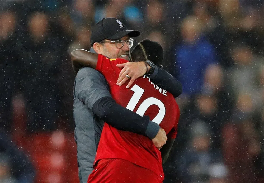 Jürgen Klopp wordt in de kleedkamer geliefd en gevreesd als een vader