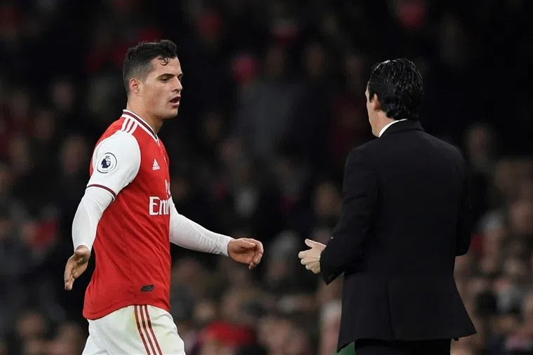 Emery grijpt in: rebelse Xhaka niet langer captain bij Arsenal