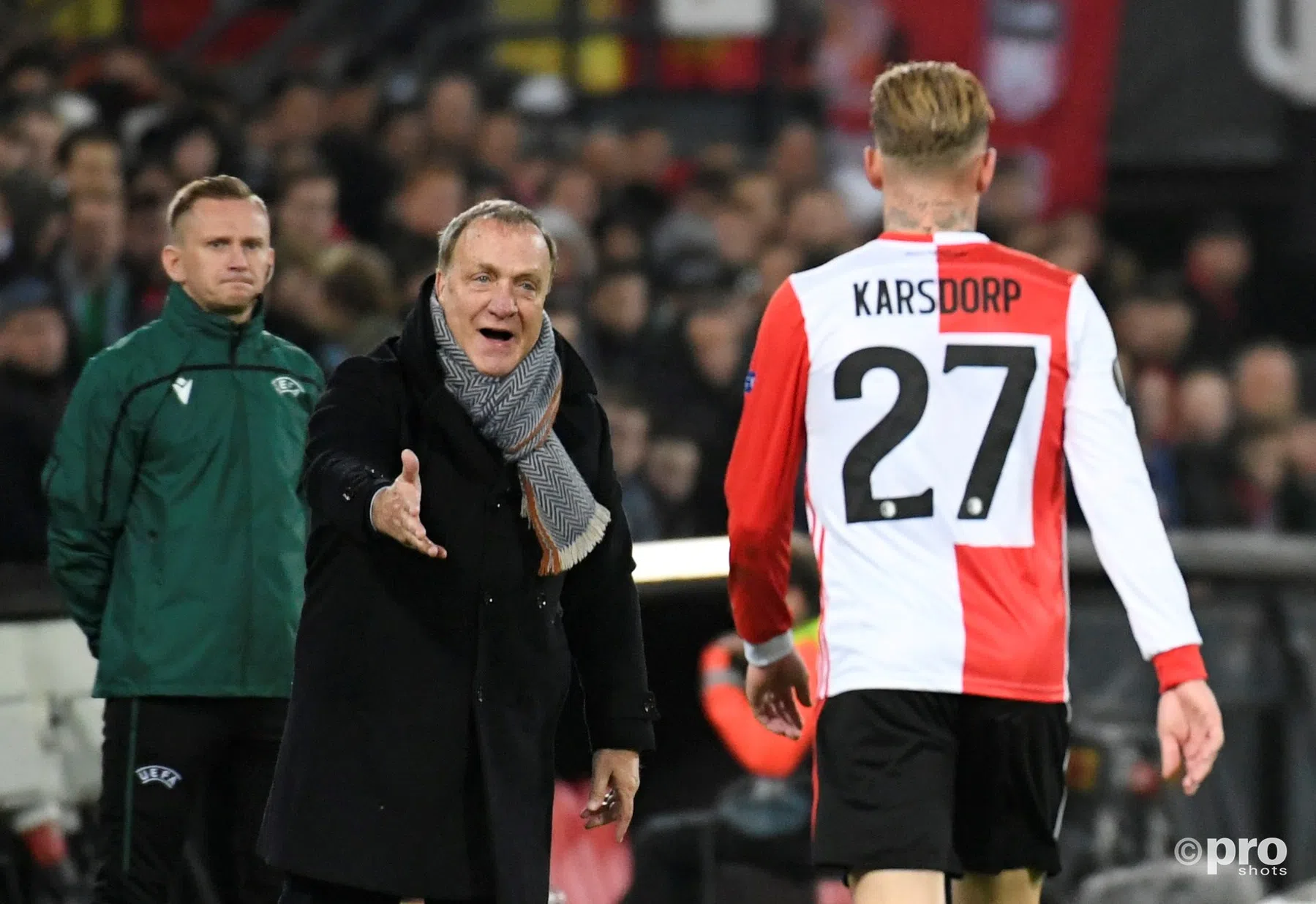 Dick Advocaat houdt het simpel: drie omzettingen bij Feyenoord