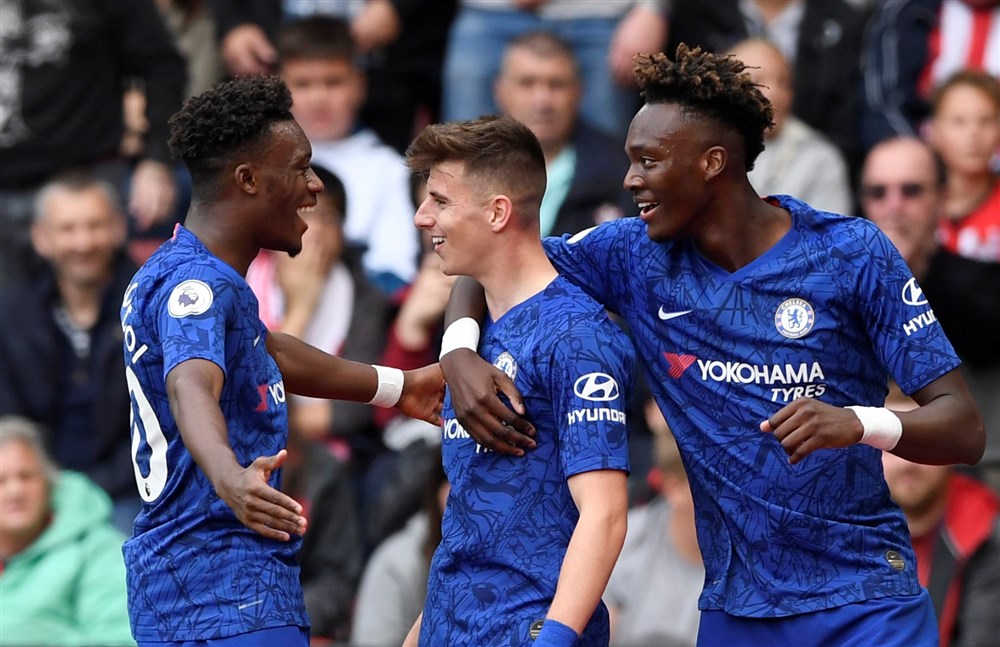 Southgate maakt gretig gebruik van talentenvijver Chelsea