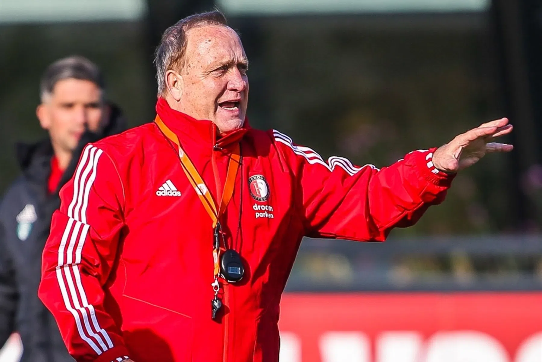 Advocaat wil Feyenoord 'beetje in de geest van Liverpool' laten spelen