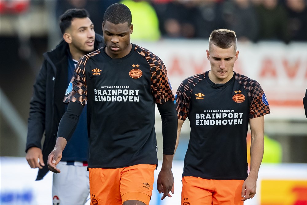 Dumfries en Rosario zoeken verklaring voor malaise PSV