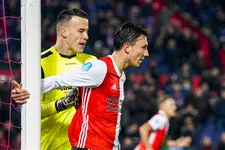 Thumbnail for article: Berghuis had rood moeten krijgen: 'Dit hoort niet op een voetbalveld'