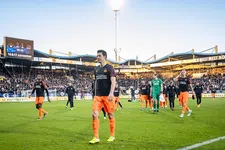 Thumbnail for article: Van Bommel maakt zichzelf kwetsbaar bij zwalkend PSV