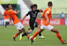 Thumbnail for article: WK-droom Oranje Onder-17 valt na strafschoppen in duigen