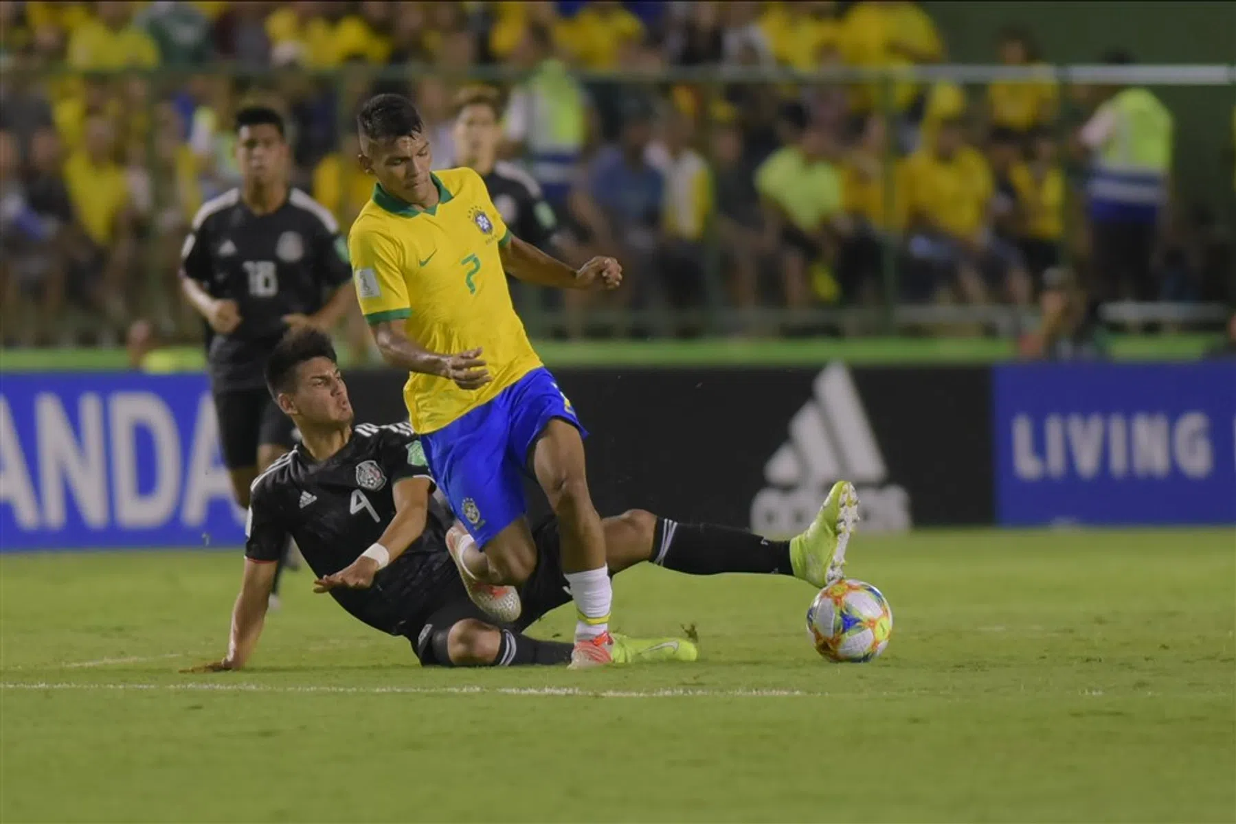 Brazilië beleeft ultieme sprookje op WK Onder-17