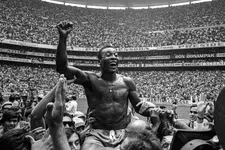 Thumbnail for article: 1.000+ redenen dat Pelé de meest geliefde FIFA-icon is