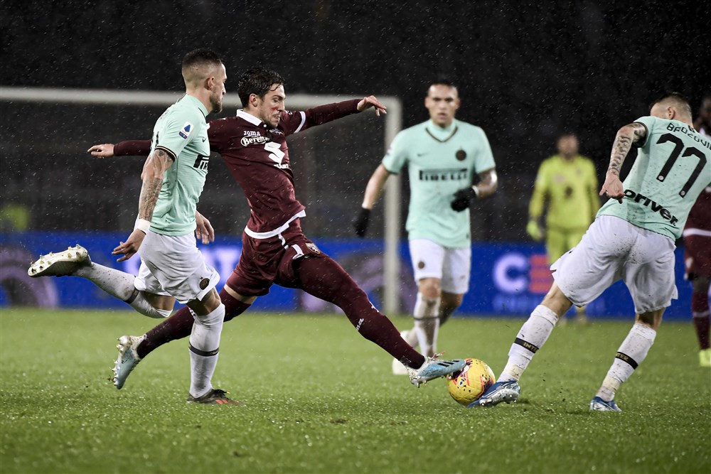 De Vrij helpt Inter aan riante zege onder zware omstandigheden 