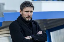Thumbnail for article: Van Bommel zoekende bij PSV in crisis, Berghuis heeft zin in Groningen-uit