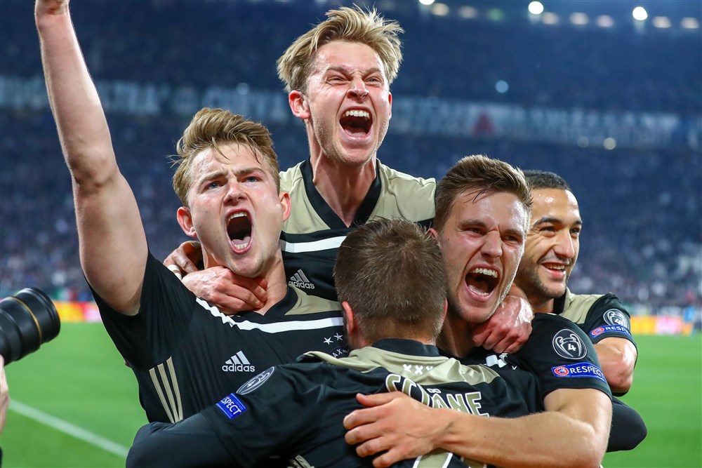 UEFA zwaar onder de indruk: nominatieregen voor Ajax
