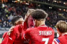 Thumbnail for article: AZ herrijst dankzij Druijf en dwingt met tien man tóch overwintering af