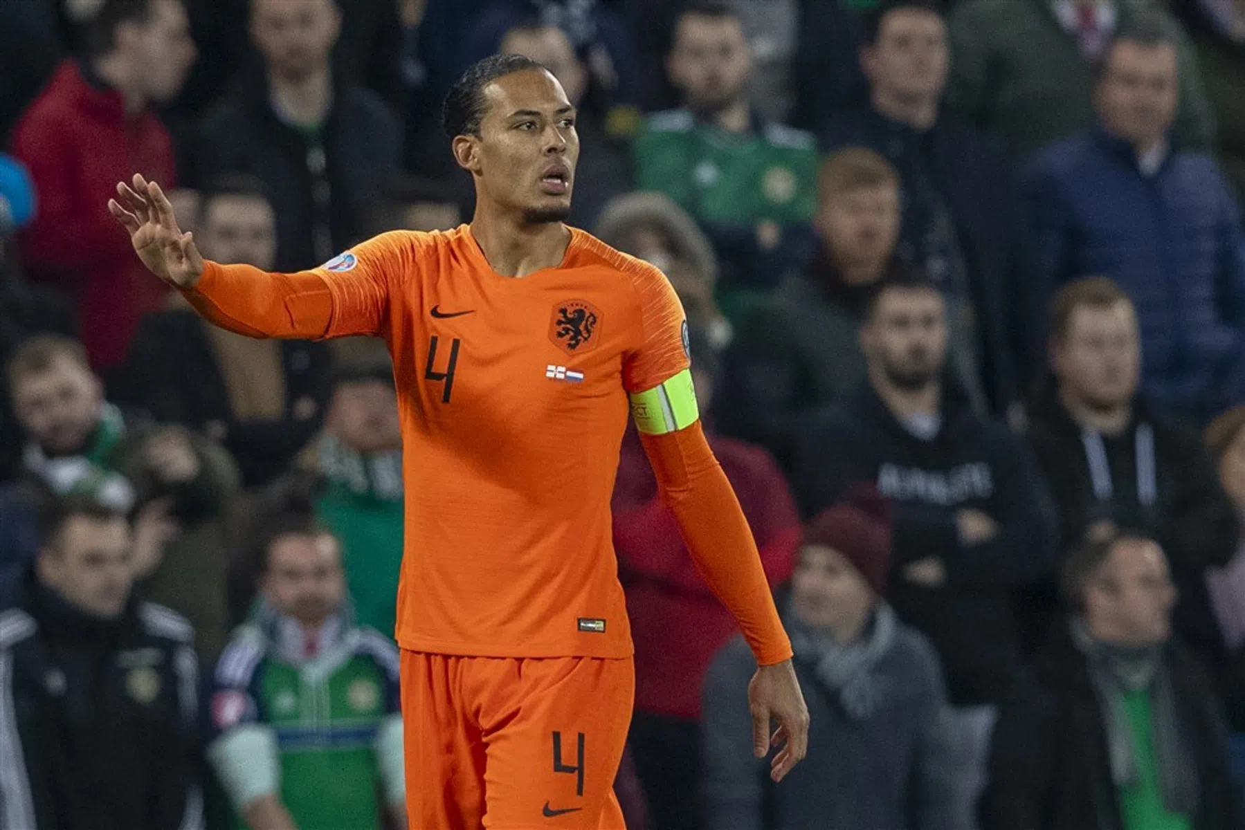 Cannavaro-succes bijna geëvenaard, Van Dijk in voetsporen Bergkamp