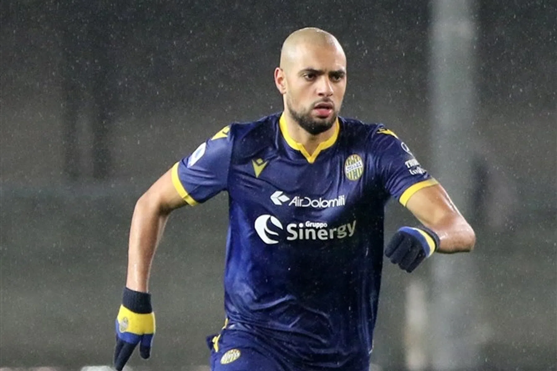 Gewilde Sofyan Amrabat kost flink bedrag