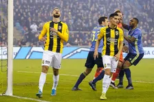 Thumbnail for article: Chaotische VAR-minuut begin van worstelpartij Vitesse en Feyenoord