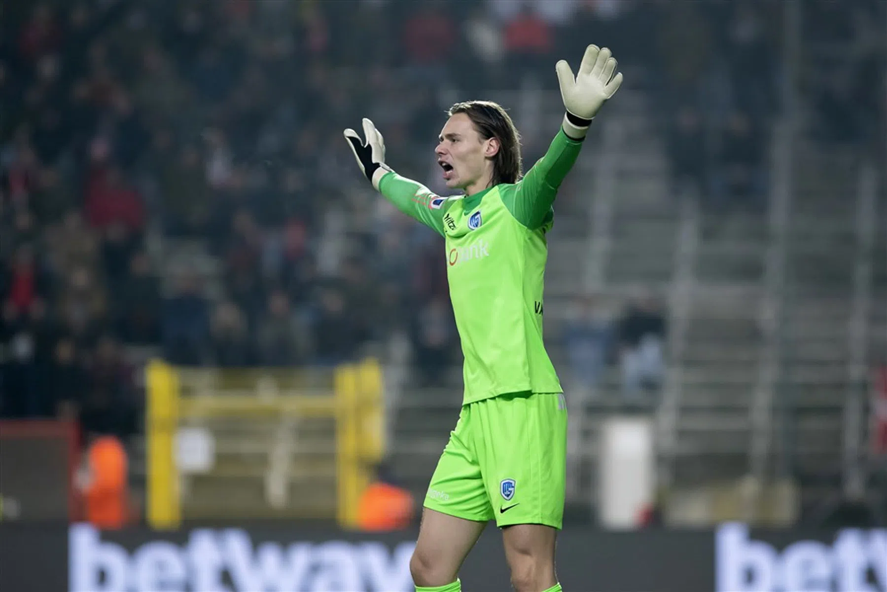 Piepjonge Genk-doelman gaat voor Champions League-record