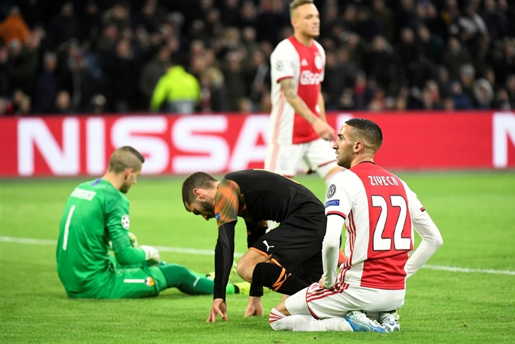Buitenlandse media leven mee met Ajax na 'Amsterdamse nachtmerrie'