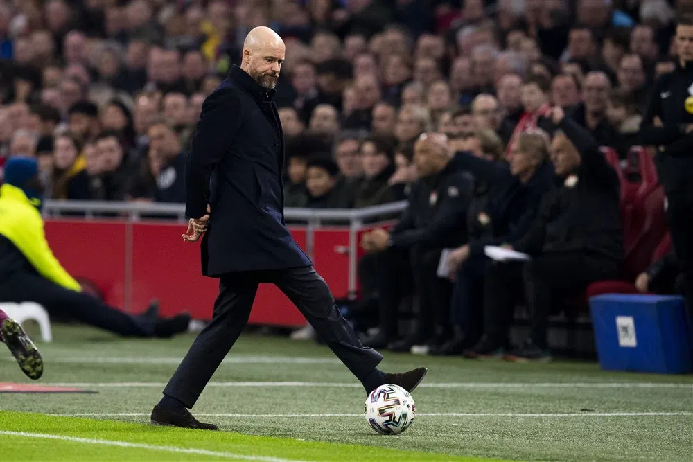 Ten Hag weet waar het probleem ligt: 'Voorin missen we toch wat, dat is duidelijk'