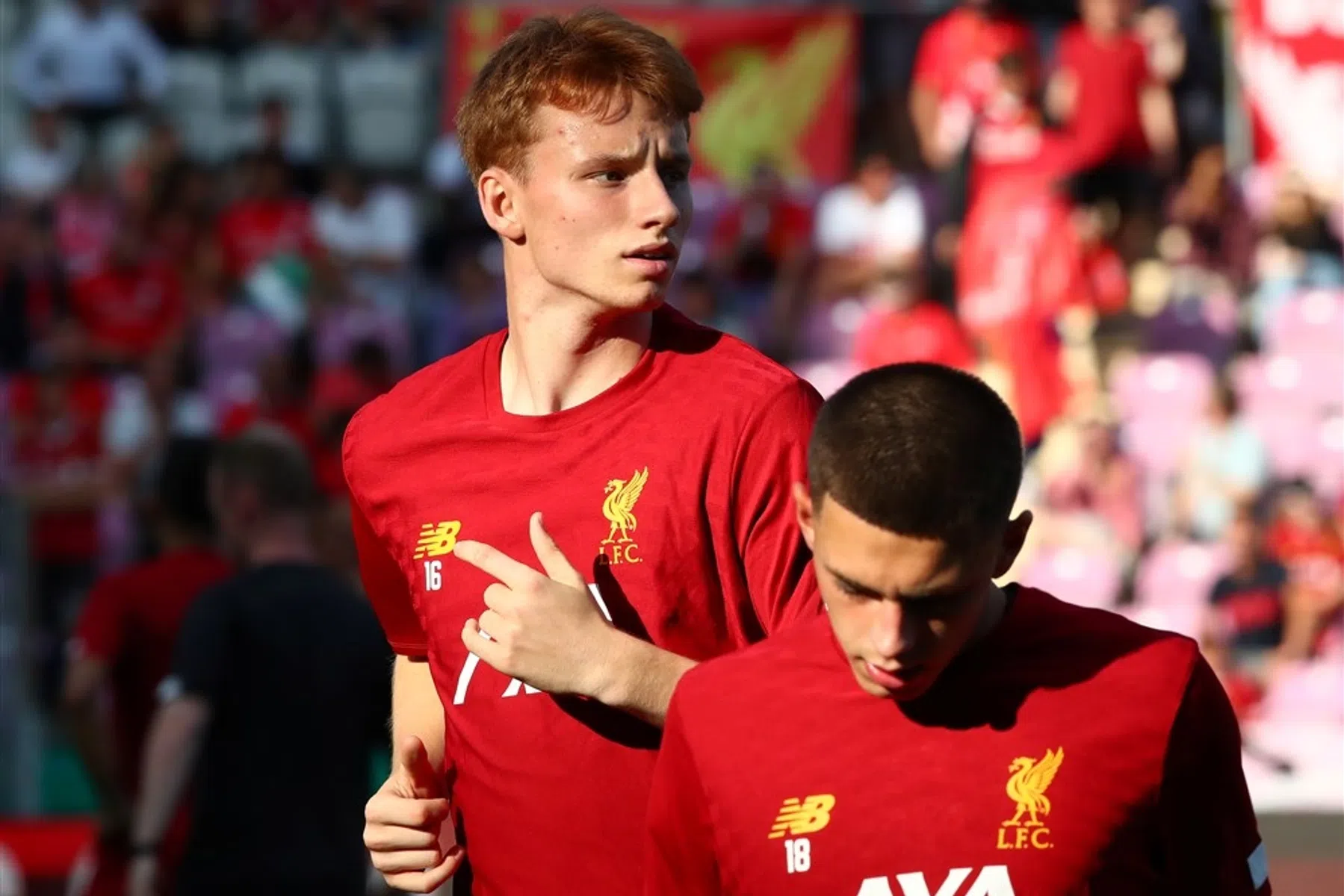 Klopp heeft zorgen en opent de deur voor Van den Berg en Hoever