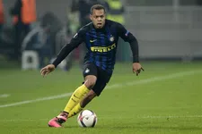 Thumbnail for article: Voormalig Inter-speler maakt 'slechtste coach ooit' De Boer met grond gelijk