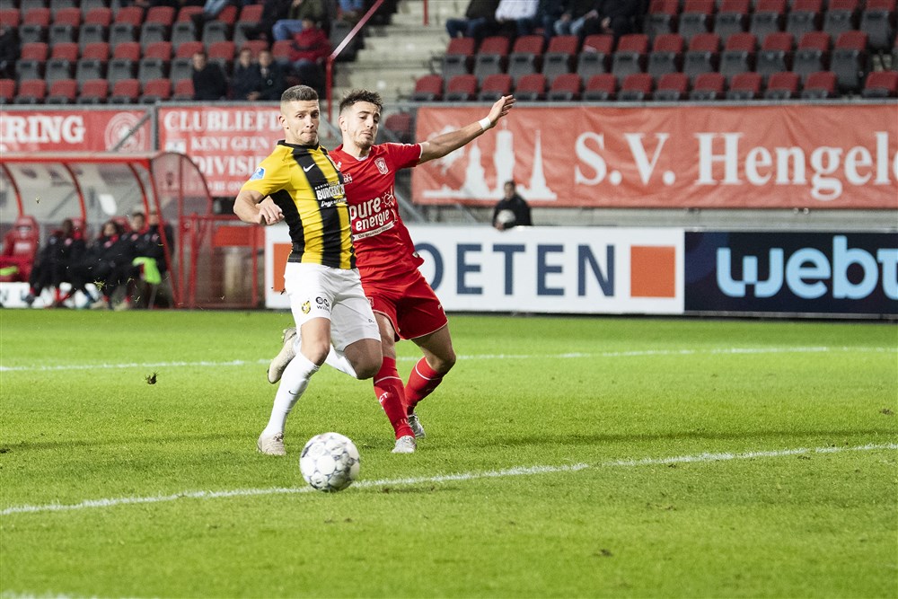Uitgeraasde basisdebutant vroeg aanvoerder Linssen om advies